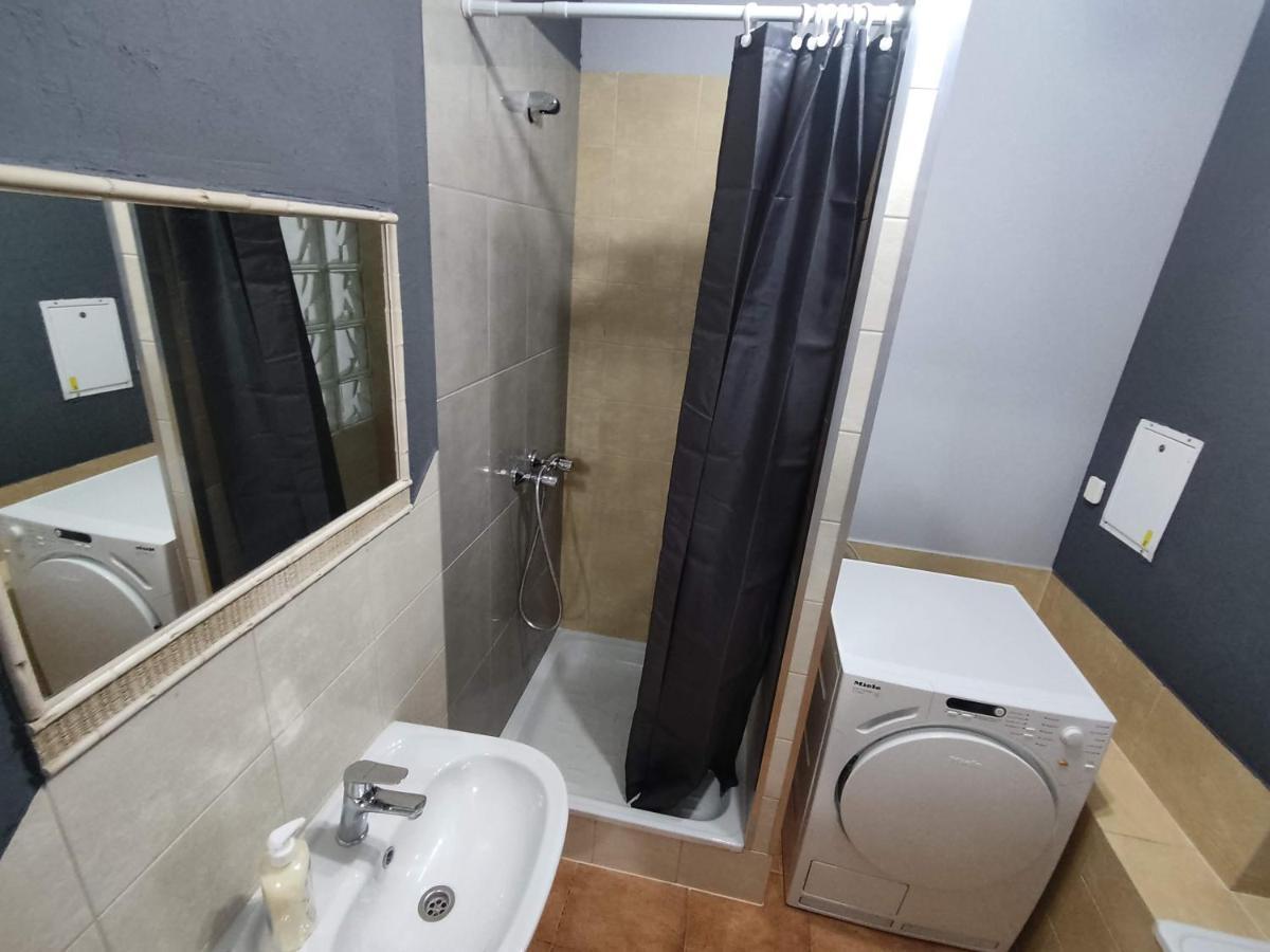 3030 Jana Spychalskiego 32 - Tanie Pokoje W Apartamencie - Samodzielne Zameldowanie - Self Check In ポズナン エクステリア 写真
